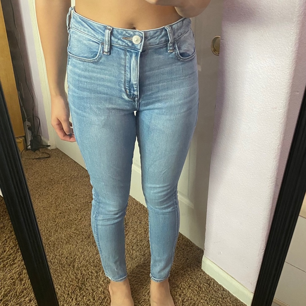 American Eagle Next Level High-Waisted Jegging
